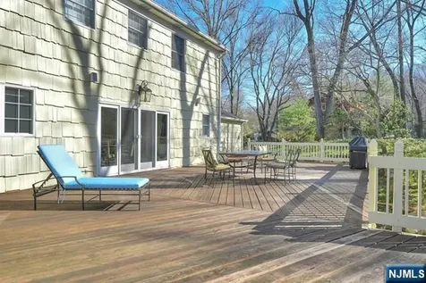 1 Frasco Lane Norwood NJ 07648