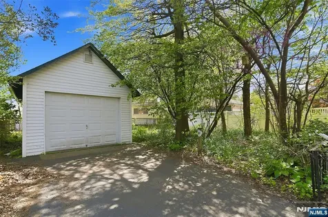 54 Rochelle Avenue Rochelle Park NJ 07662