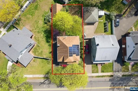 54 Rochelle Avenue Rochelle Park NJ 07662