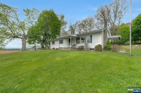 5 Decker Road Phillipsburg NJ 08865