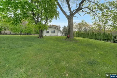 5 Decker Road Phillipsburg NJ 08865