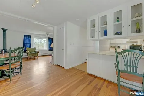 5 Decker Road Phillipsburg NJ 08865