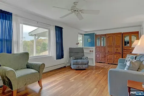 5 Decker Road Phillipsburg NJ 08865
