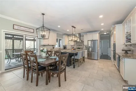 5 Crestview Lane Sparta NJ 07871
