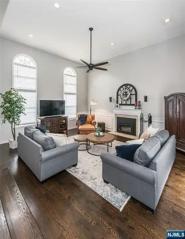 5 Crestview Lane Sparta NJ 07871