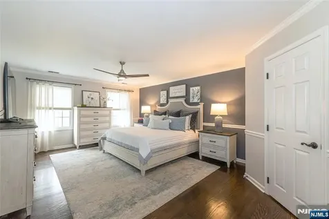 5 Crestview Lane Sparta NJ 07871