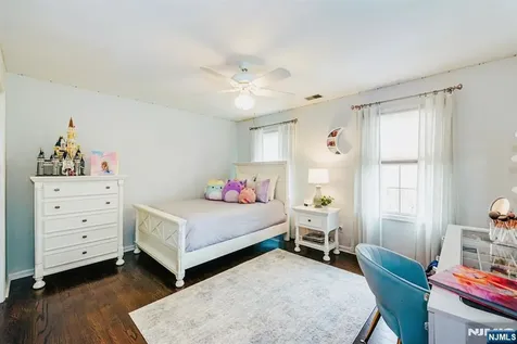 5 Crestview Lane Sparta NJ 07871