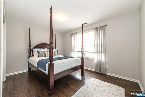 5 Crestview Lane Sparta NJ 07871