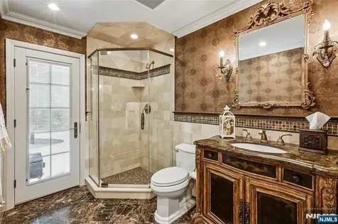 41 Sunflower Drive Upper Saddle River NJ 07458