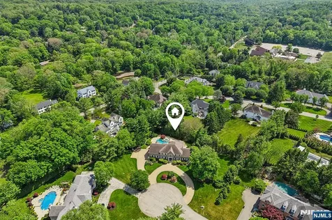 41 Sunflower Drive Upper Saddle River NJ 07458