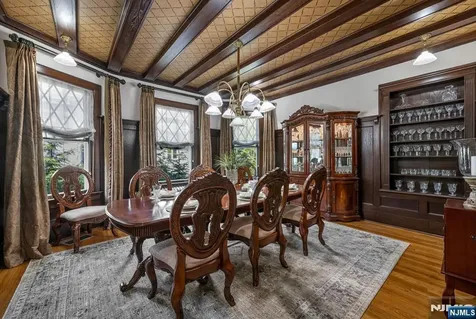 427 Spring Avenue Ridgewood NJ 07450