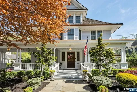 427 Spring Avenue Ridgewood NJ 07450