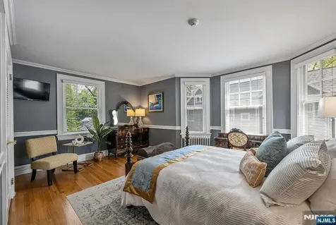 427 Spring Avenue Ridgewood NJ 07450