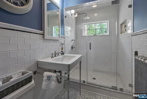 427 Spring Avenue Ridgewood NJ 07450