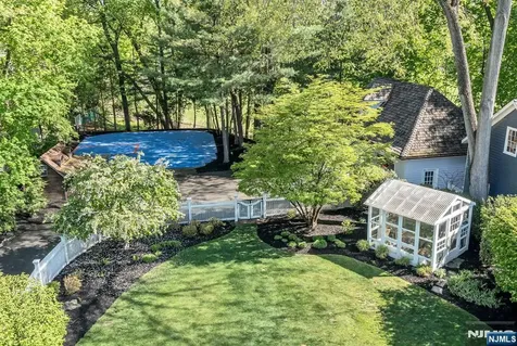 427 Spring Avenue Ridgewood NJ 07450