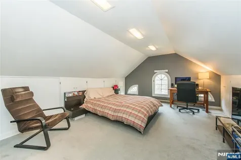 34 Oakwood Avenue Montclair NJ 07043