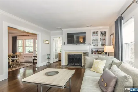 34 Oakwood Avenue Montclair NJ 07043
