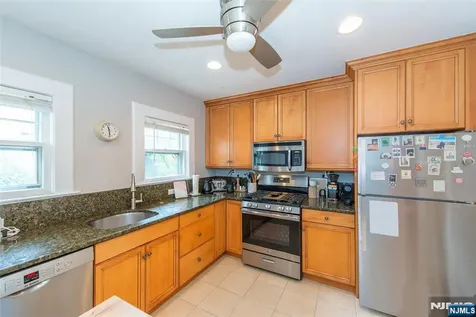 34 Oakwood Avenue Montclair NJ 07043