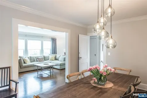 34 Oakwood Avenue Montclair NJ 07043