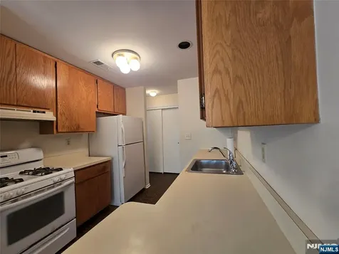 230 Indian Hollow Mahwah NJ 07430