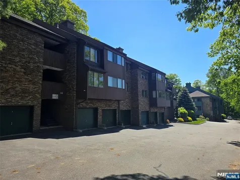 230 Indian Hollow Mahwah NJ 07430