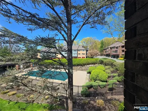 230 Indian Hollow Mahwah NJ 07430