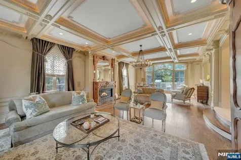 501 Timberline Drive Franklin Lakes NJ 07417