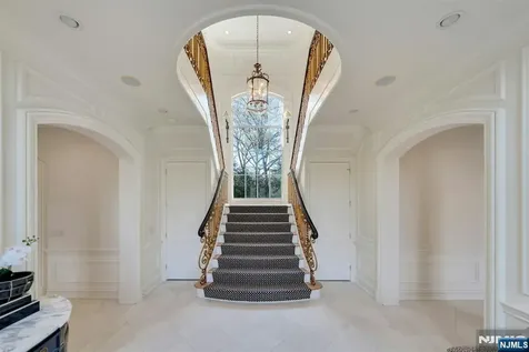 501 Timberline Drive Franklin Lakes NJ 07417