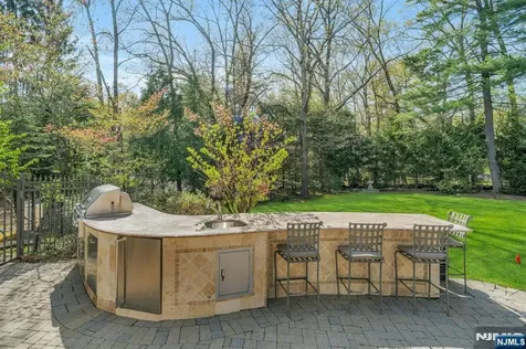 501 Timberline Drive Franklin Lakes NJ 07417