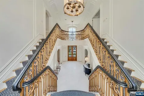 501 Timberline Drive Franklin Lakes NJ 07417