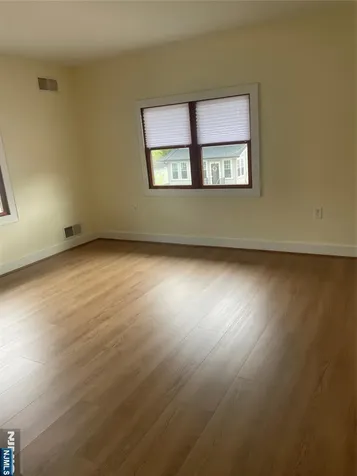 59 Elberon Avenue Hawthorne NJ 07506