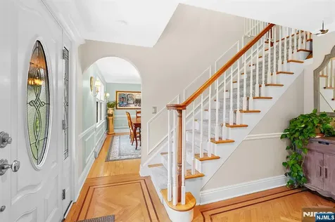 132 Maple Street Ramsey NJ 07446