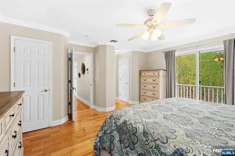 132 Maple Street Ramsey NJ 07446