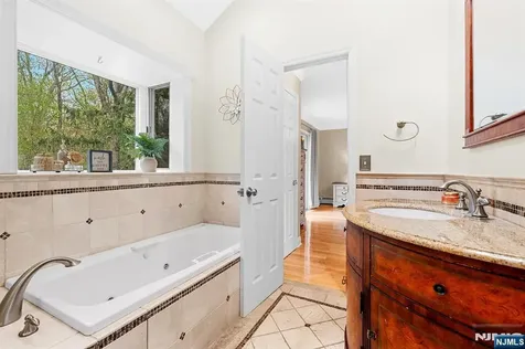 132 Maple Street Ramsey NJ 07446