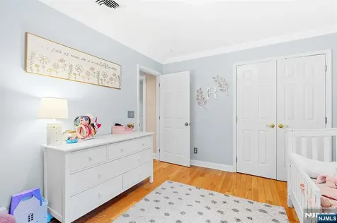 132 Maple Street Ramsey NJ 07446