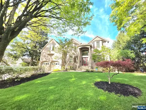 335 Bullard Avenue Paramus NJ 07652