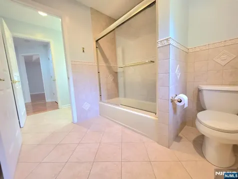 335 Bullard Avenue Paramus NJ 07652