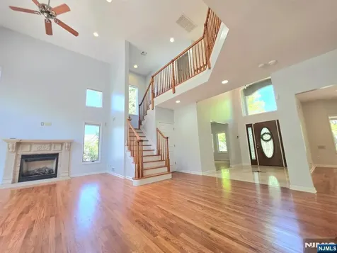 335 Bullard Avenue Paramus NJ 07652