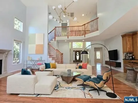 335 Bullard Avenue Paramus NJ 07652