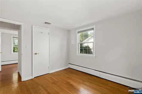 557 Monroe Court River Edge NJ 07661