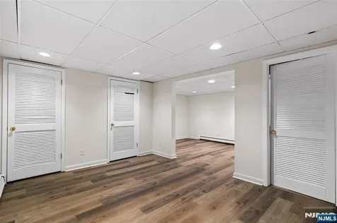 557 Monroe Court River Edge NJ 07661