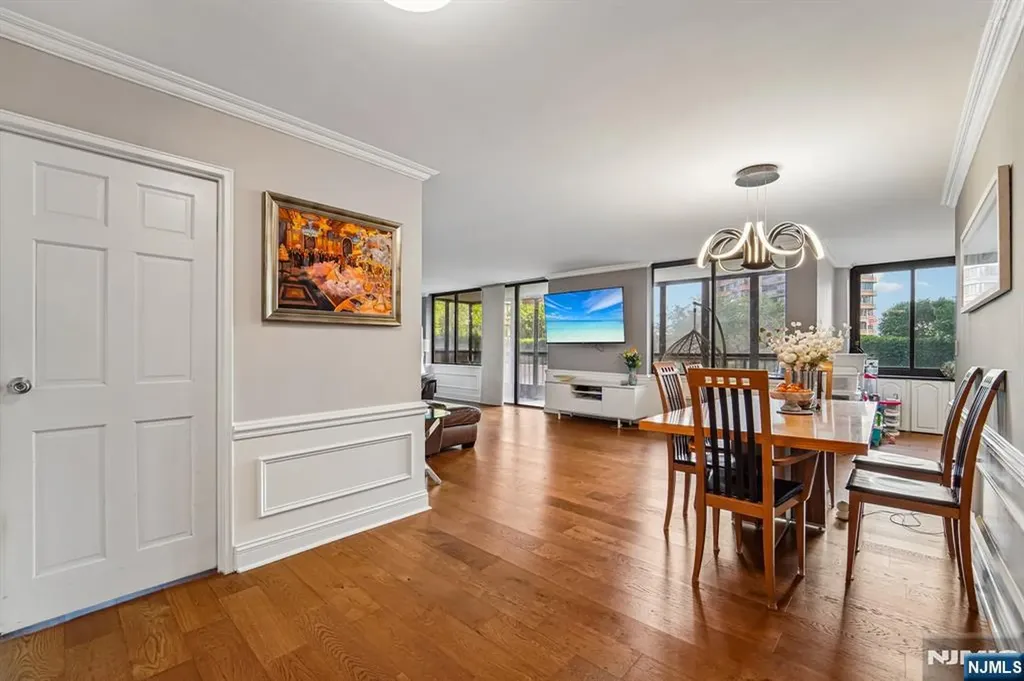 200 Winston Cliffside Park NJ 07010