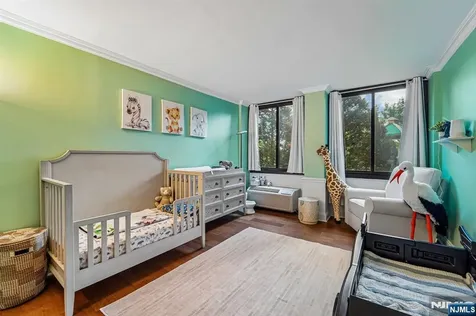 200 Winston Cliffside Park NJ 07010