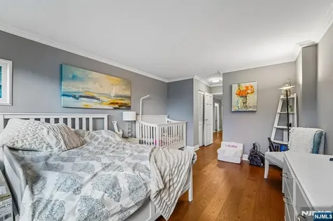 200 Winston Cliffside Park NJ 07010