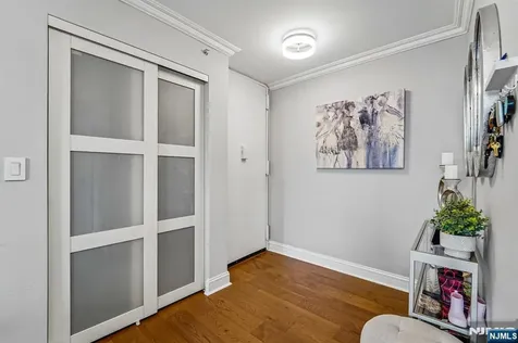 200 Winston Cliffside Park NJ 07010
