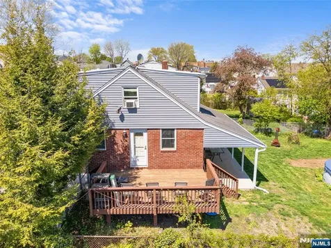 9 Leopold Terrace Clifton NJ 07011