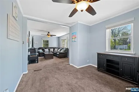 9 Leopold Terrace Clifton NJ 07011