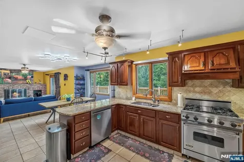 5110 Berkshire Valley Road Jefferson Township NJ 07438