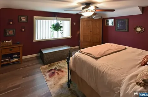 585 Monroe Place Ridgefield NJ 07657