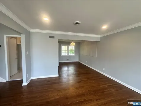 43 Bender Drive Clifton NJ 07013